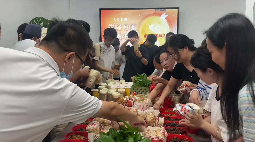 皓月迎中秋・聚力启新篇｜逸云天深耕气体检测守安全